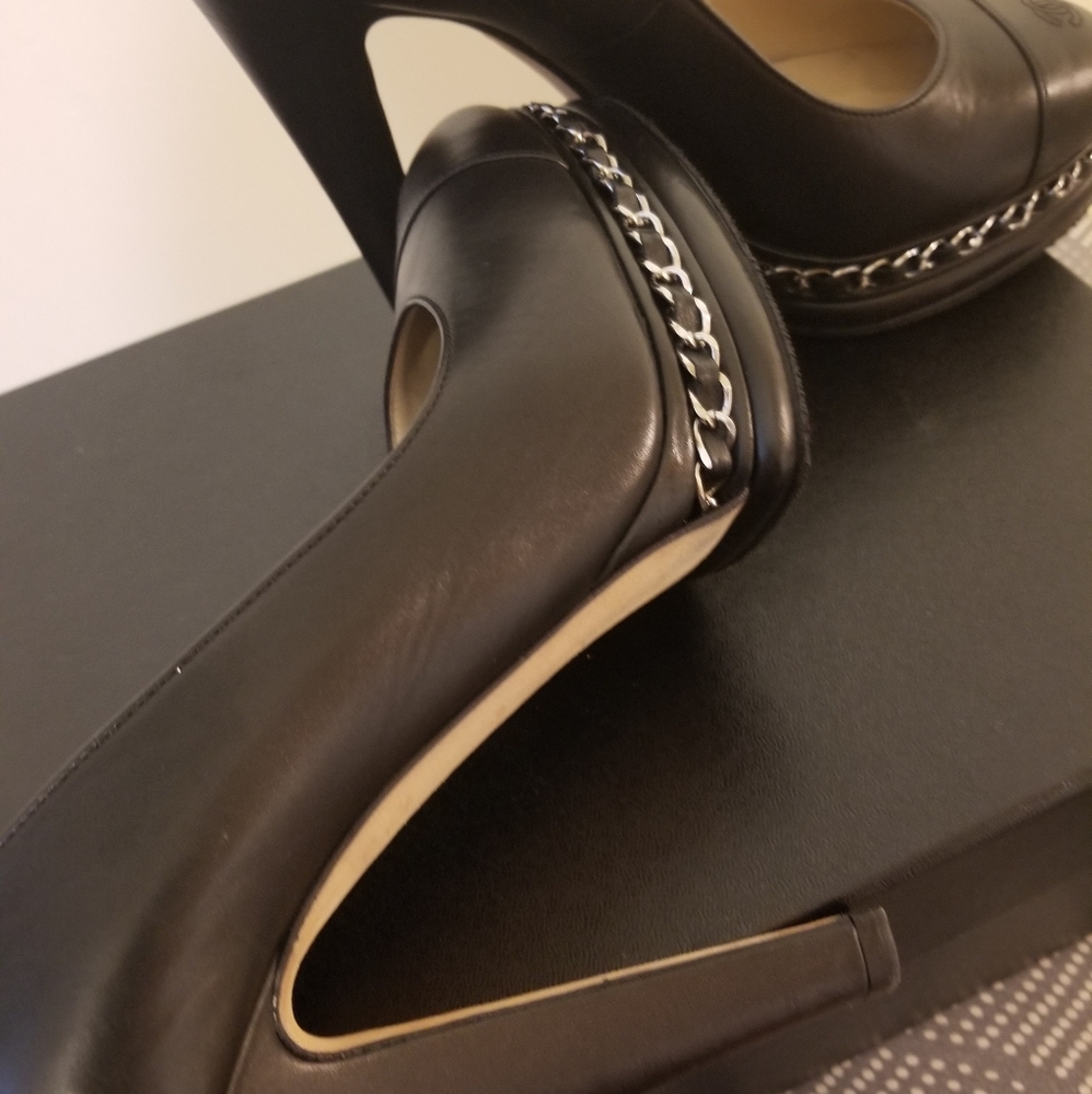 Chanel pumps - Picture 3 of 7